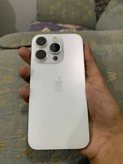 Apple iPhone 15 Pro