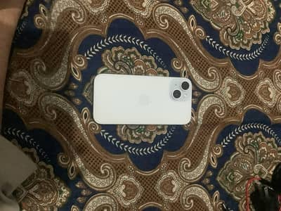 Apple iPhone 15