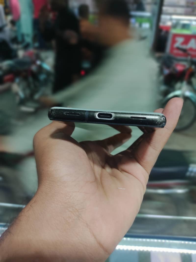 Google Pixel 6a 1