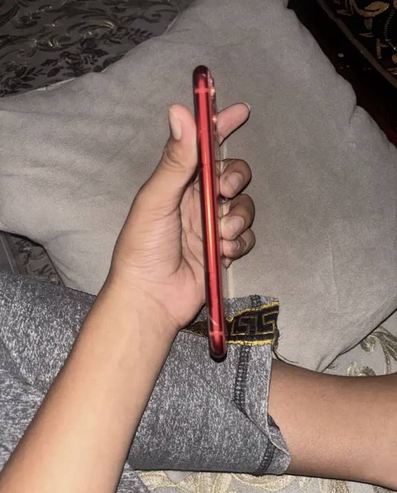 Apple iPhone 11 2