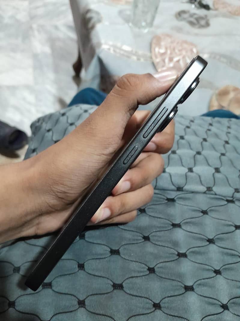 Xiaomi Redmi Note 13 Pro 4