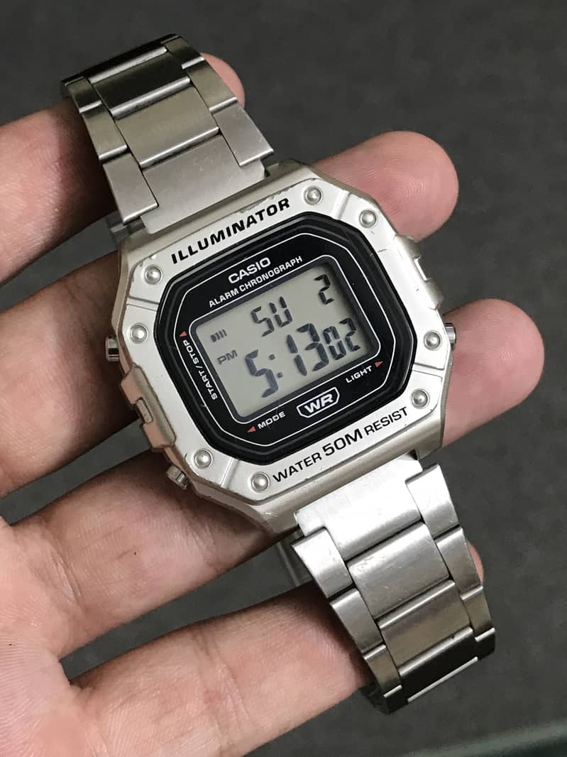 Casio illuminator digital 2