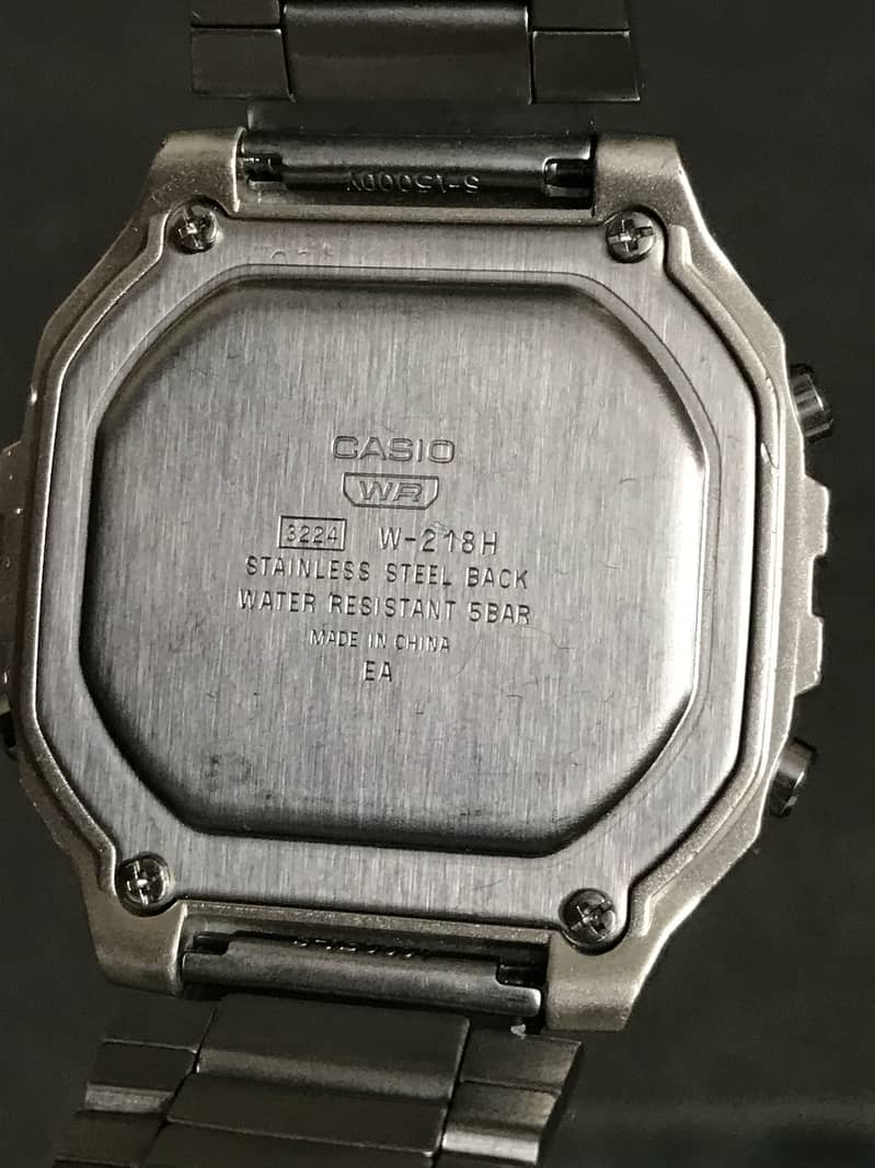 Casio illuminator digital 3