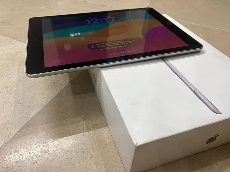 iPad 6th Gen – Original & Fully Functional 4