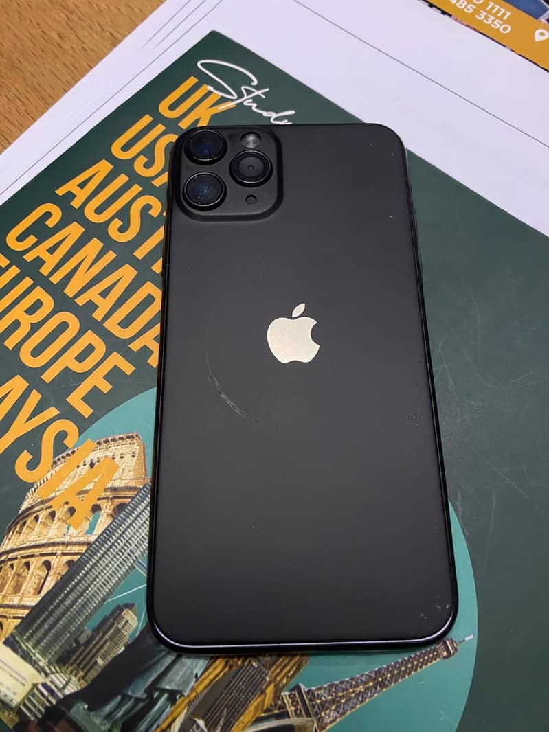 Apple iPhone X 3