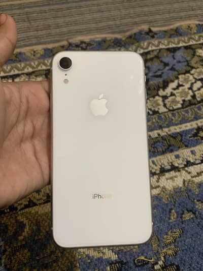 Apple iPhone XR