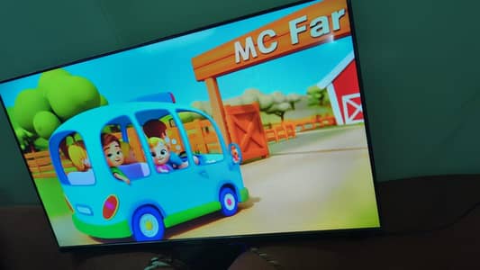 Samsung 43 inch led broderless android version 16 no any fault