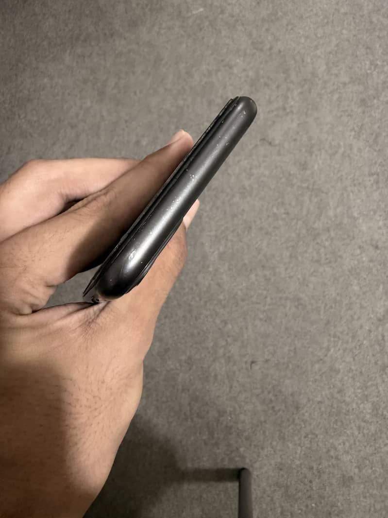 Apple iPhone 11 2