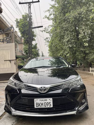 Toyota Corolla XLI Conveted GLI 2016 Model Excellent Condition