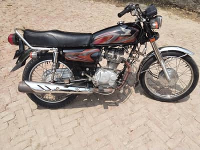 Cg 125 black color 2022 model