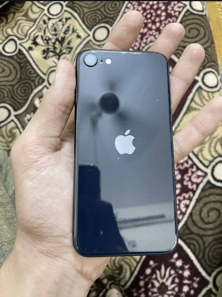 Apple iPhone SE 0