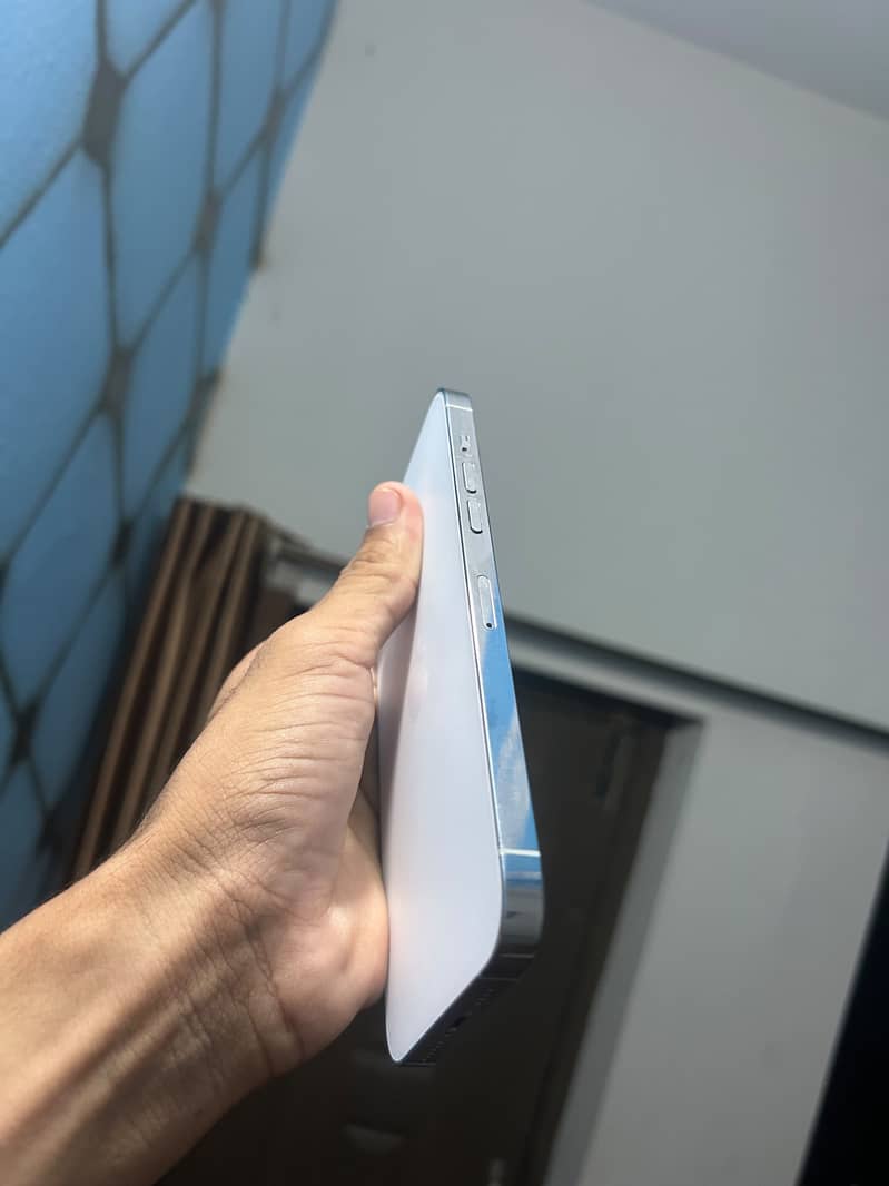 Apple iPhone 14 Pro Max 5
