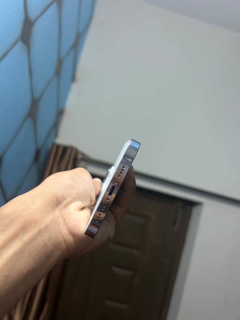 Apple iPhone 14 Pro Max 7