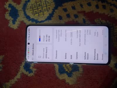 OPPO Reno 12