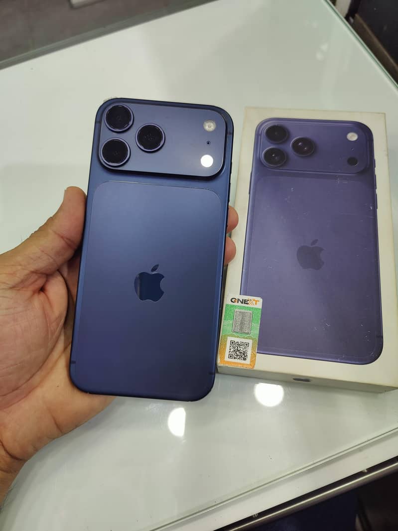 Apple iPhone 17 Pro Max 2