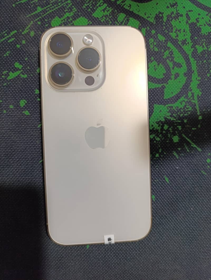 Apple iPhone 14 Pro 1