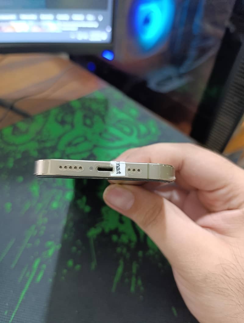 Apple iPhone 14 Pro 3