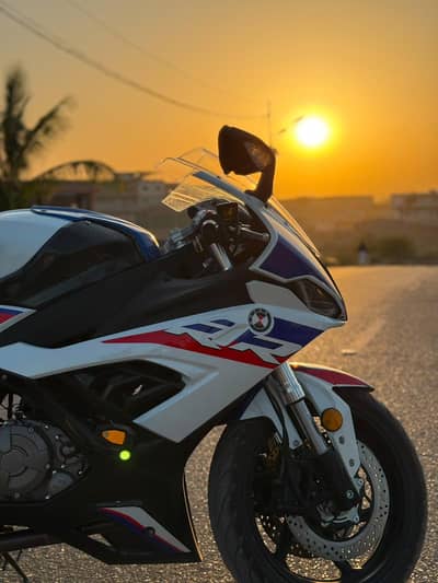 BMW S1000RR Replica 400cc Dual Cylinder Loud Sound Brand New Condition