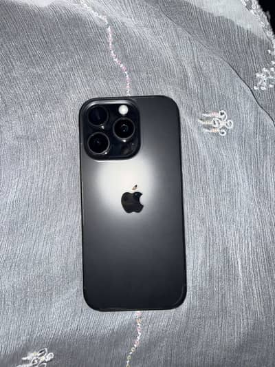 Apple iPhone 16 Pro