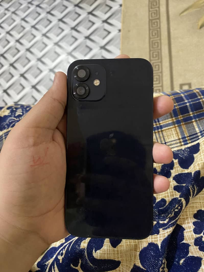 iPhone 12 2