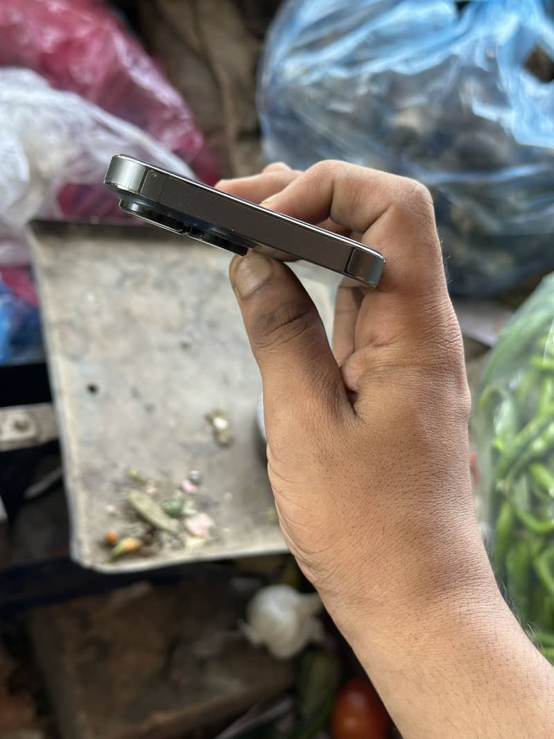 Apple iPhone 13 Pro 7