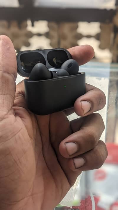 Earbuds new orignal