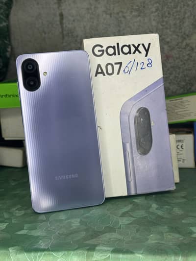 Samsung Mobile A07 with box 6/128