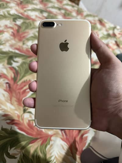 iPhone 7 Plus . 128Gb .