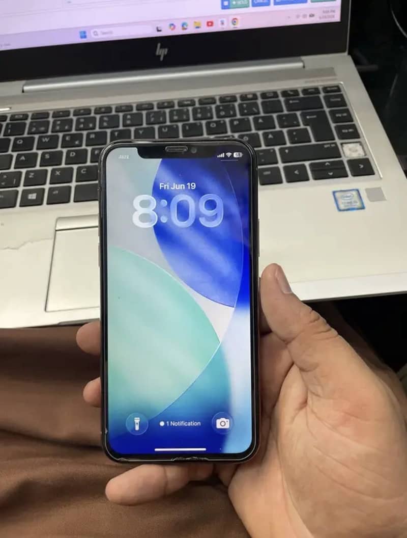 Apple iPhone 11 Pro 1