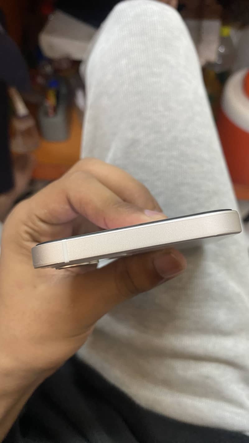 Apple iPhone 12 2