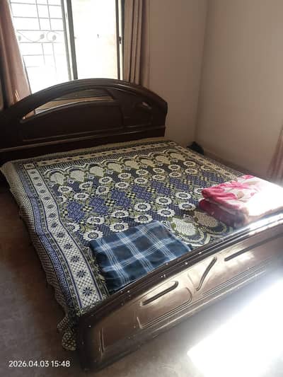 wooden bed, king size, good condition