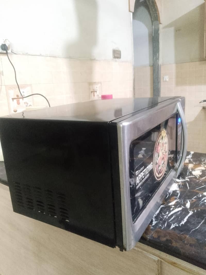 DAWLANCE MICROWAVE 3