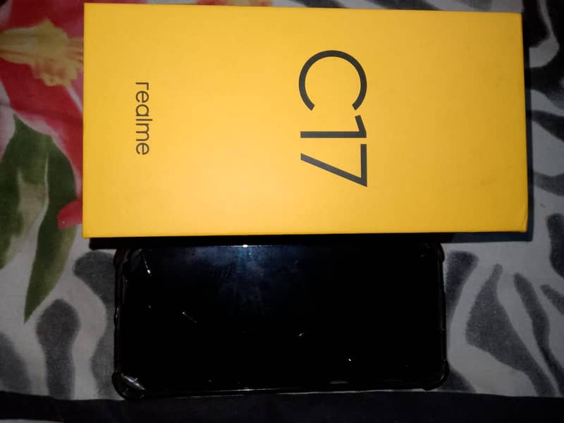 Realme C17 0