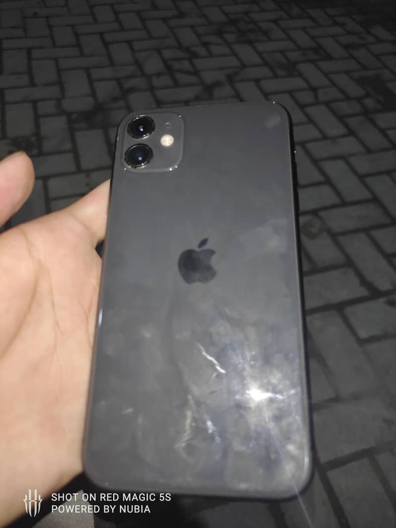 Apple iPhone 11 0