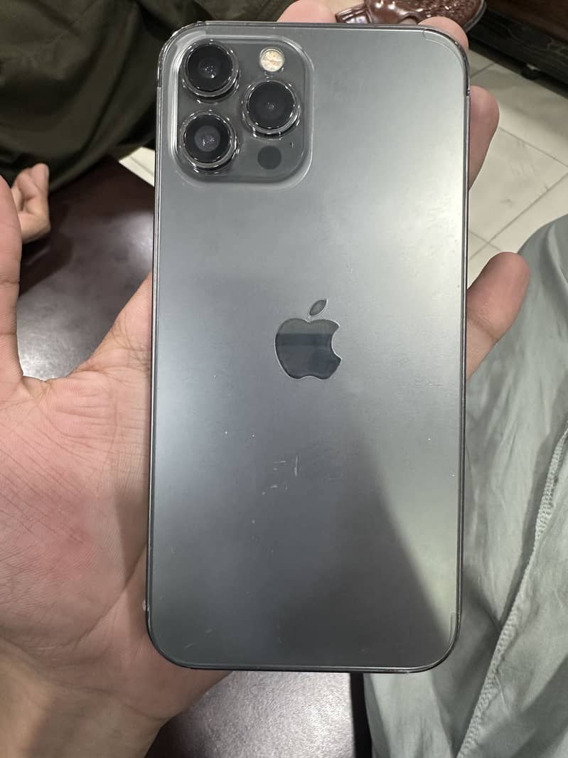 Apple iPhone 12 pro max 0