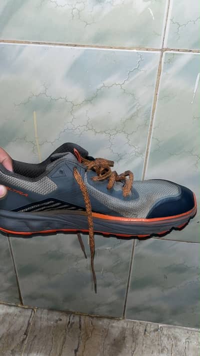 Altera men running shoe