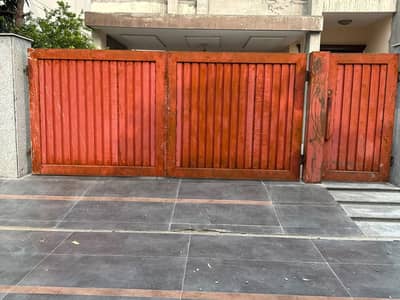 Main Door Gate