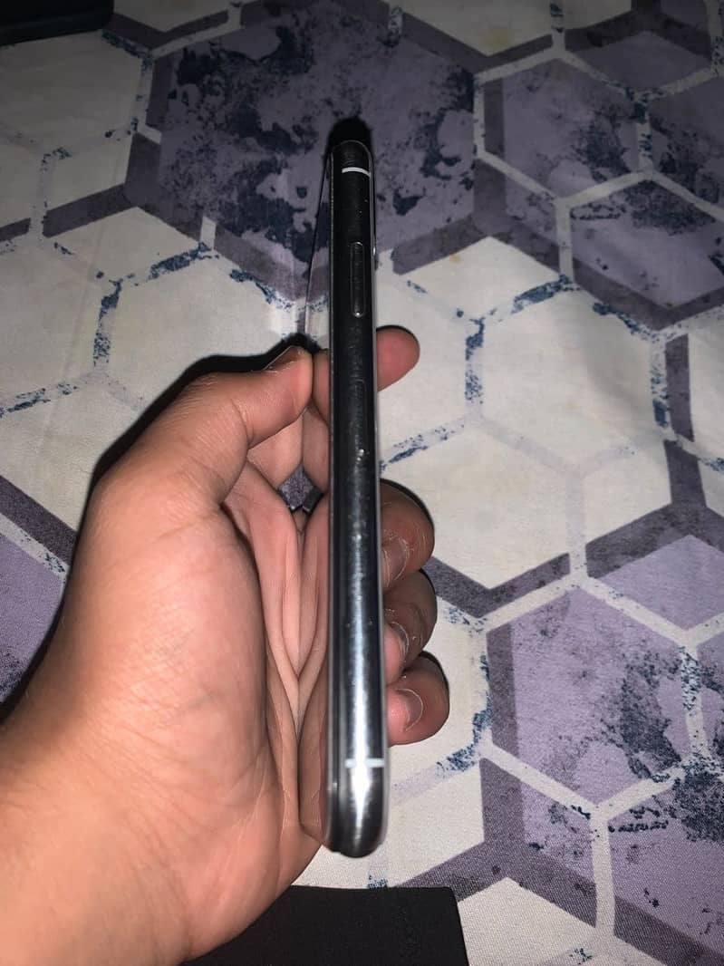 Apple iPhone X 1