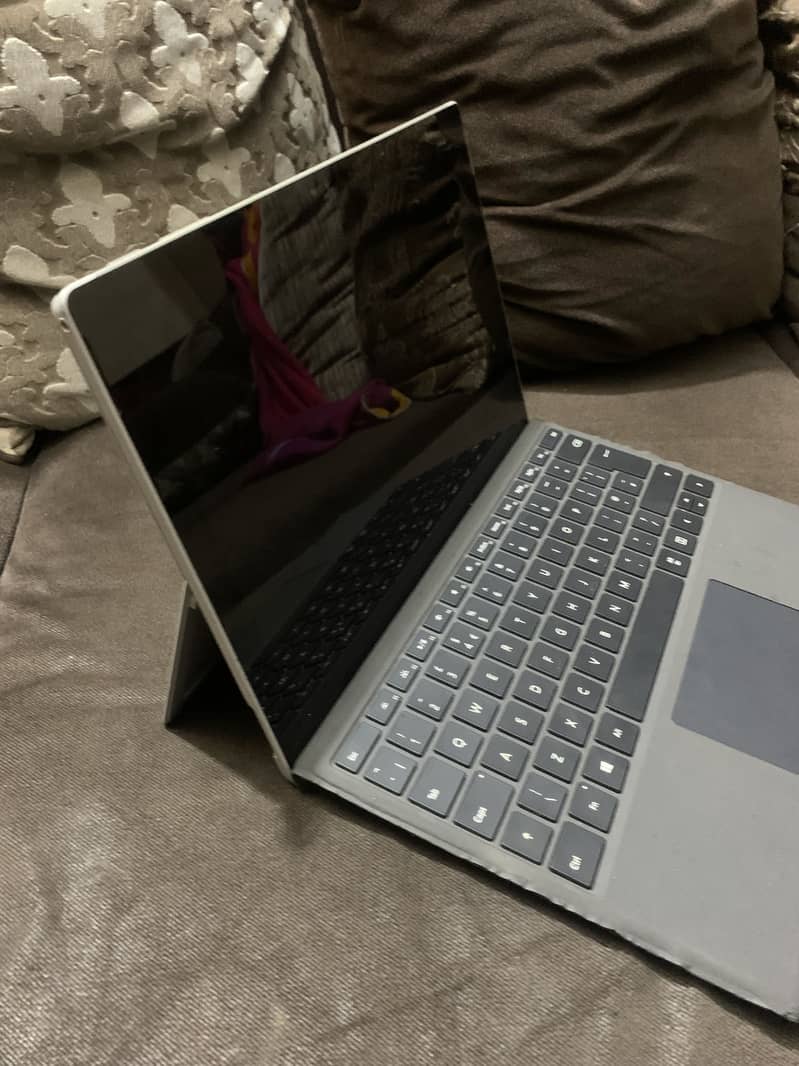 Surface  5 pro 6