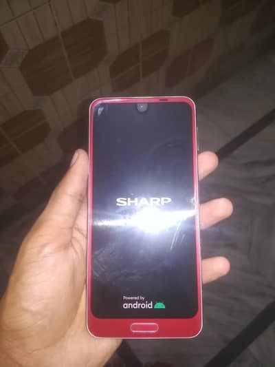 aquos R2 4/64