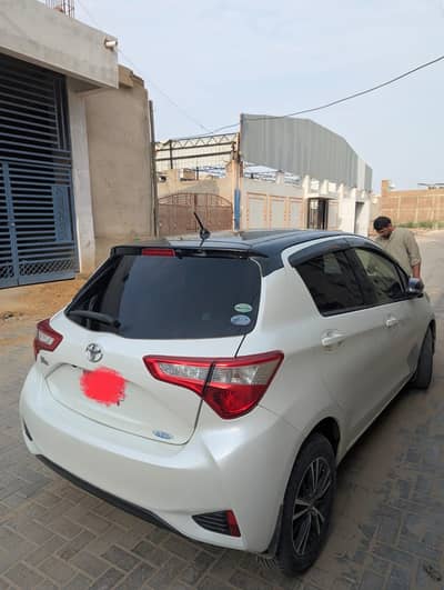 Toyota Vitz 2017
