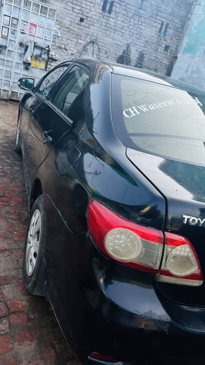 Toyota Corolla GLI 2010 manufacturer’s 2009