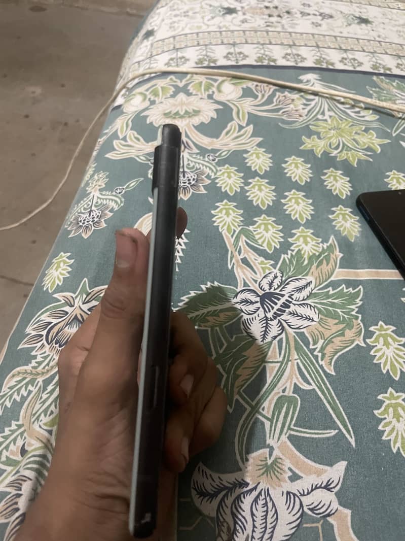 Google pixel 6a 4