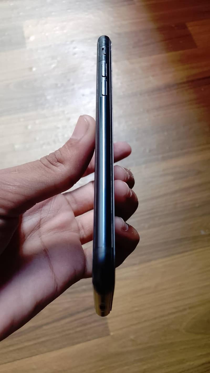 Apple iPhone SE 5