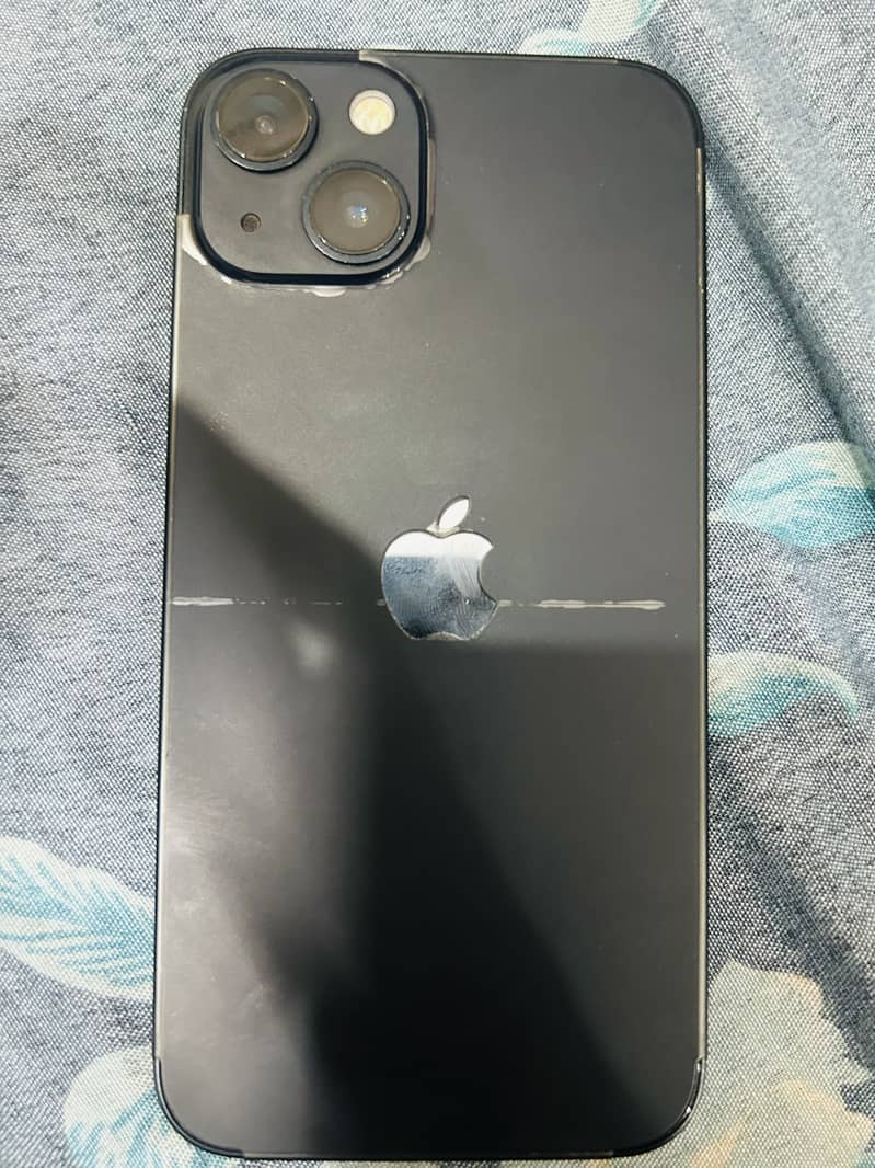 iPhone 13 3
