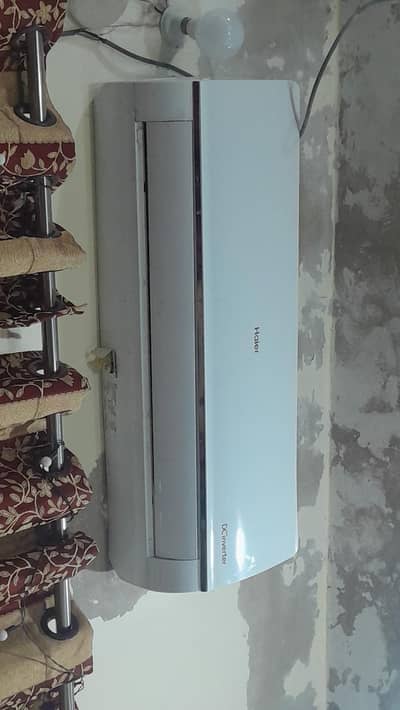 3 year use a. c for sale a. c m gas nhe h