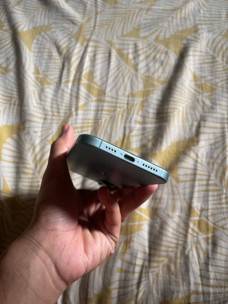 Apple iPhone 16 Plus 5