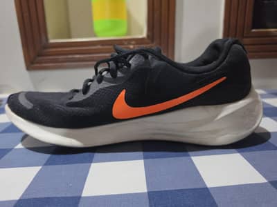 NIKE REVOLUTION 7 ORIGNAL 45.5 EU