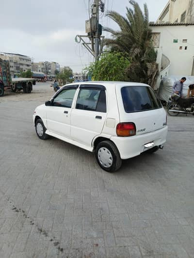 coure 2003 urgent sale 03426692316