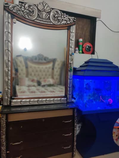 Dressing table for sale